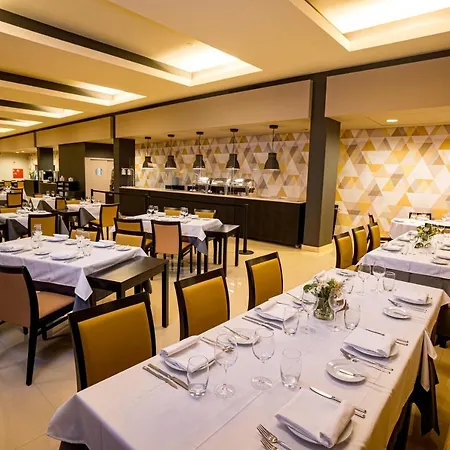Luna Arcos Nature & Wellness فندق اركوس دي فالديفيز