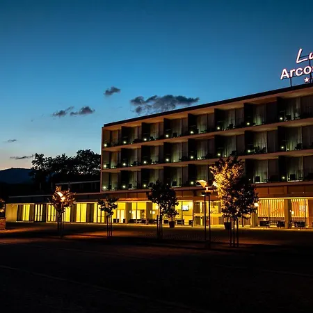 Luna Arcos Nature & Wellness Hotel 4*