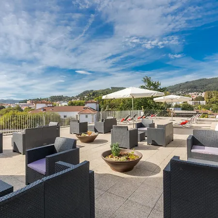 Luna Arcos Nature & Wellness