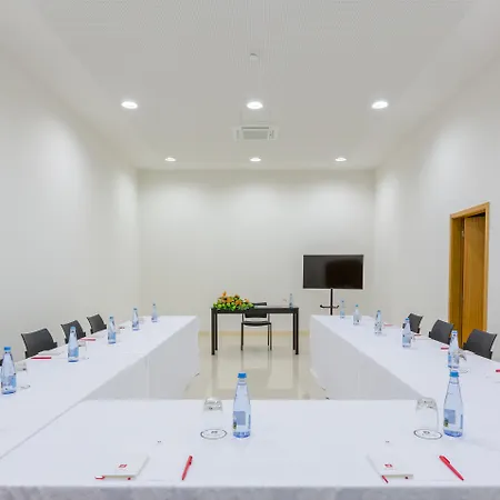 Luna Arcos Nature & Wellness Hotel 4*