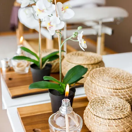 Luna Arcos Nature & Wellness