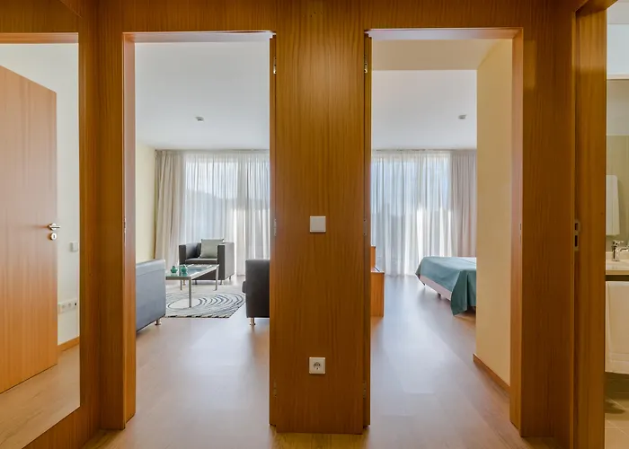 Luna Arcos Nature & Wellness